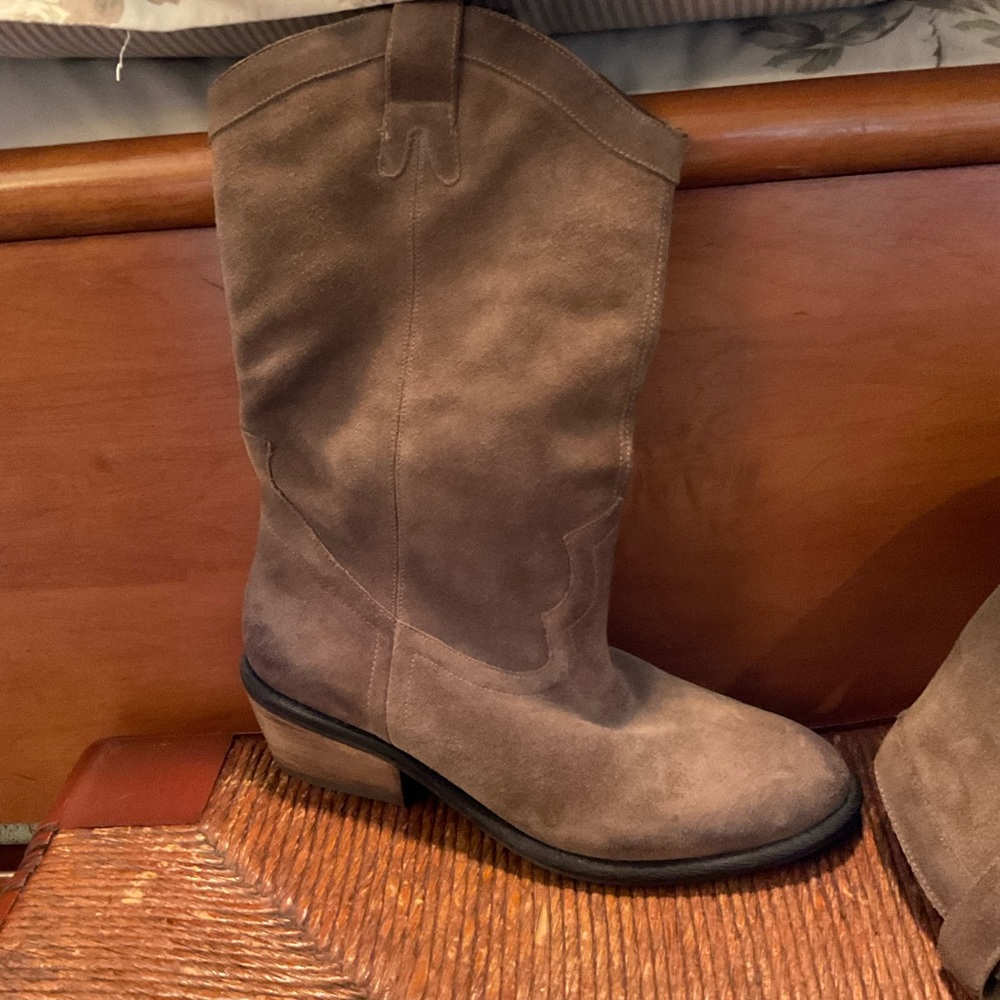 Brown Suede Boots